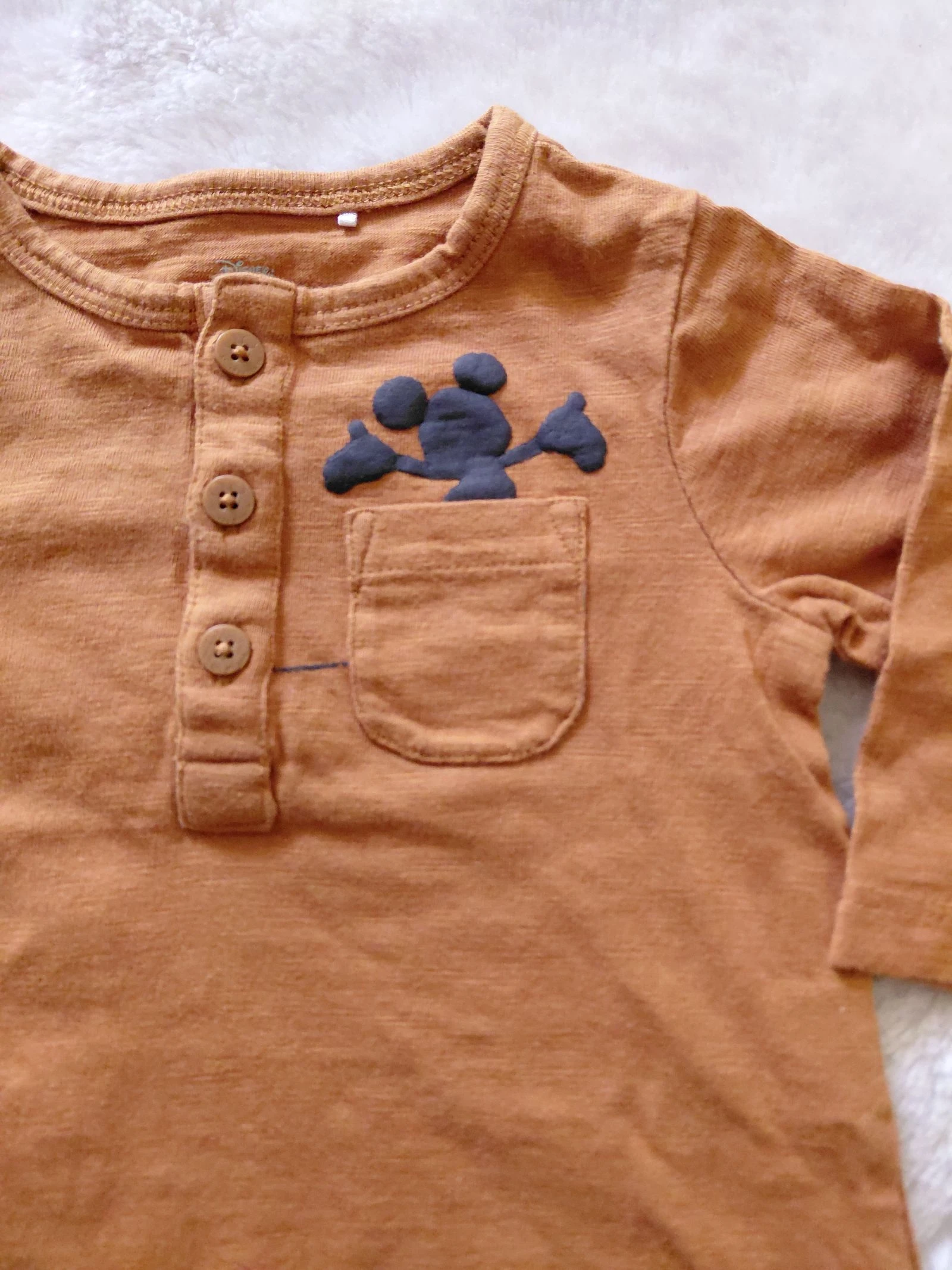 T-shirt manches longues carame Mickey Disney Baby orchestra 3 mois – photo 2